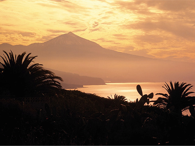 Канарские острова, Тенерифе. Фото вулкана Тейде.